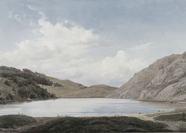 Fjellvann i dalen